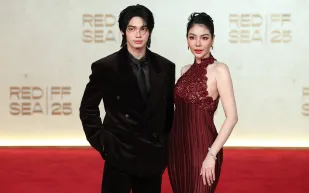 بعد أسبوع الأزياء بالرياض.. وين ميتاوين يخطف الأضواء في مهرجان البحر الأحمر (فيديو)