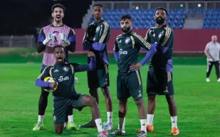 المنتخب السعودي يجهز تكتيكاته أمام فلسطين في كأس العرب (فيديو)