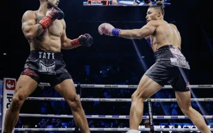 نزال دبي يكشف قدرات أندرو تايت داخل حلبة الملاكمة (فيديو)