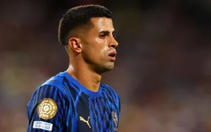 الهلال يفكر في التخلي عن كانسيلو.. ما السبب؟