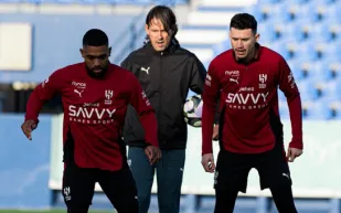 تشكيل الهلال ضد الخلود في الدوري السعودي.. هل سيشارك سالم الدوسري؟