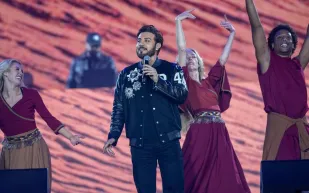 ماجد المهندس يواصل مفاجآته الموسيقية بأغنية "سهران" (فيديو)