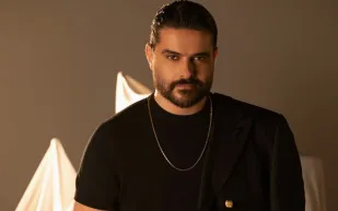 ناصيف زيتون يطلق أغنية "كزدورة" ضمن مشروع الفني "مني أنا" (فيديو)