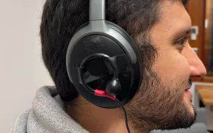 سماعات ذكاء اصطناعي تعزل الضوضاء خلال ثانيتين.. تعرّف على مواصفاتها التقنية (فيديو)