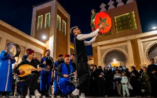 "بوليفارد وورلد".. رحلة عالمية تضم أكثر من 130 عرضًا يوميًا