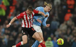 صراع القمة يشتعل.. تعرف على ترتيب الدوري الإنجليزي بعد مباريات اليوم