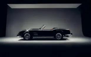 فيراري 250 GT كاليفورنيا سبايدر تُعرض للبيع بسعر قياسي.. تعرّف على السعر