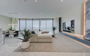 عرض شقة فاخرة للبيع في "أتلانتس ذا رويال" بدبي بـ10.5 مليون دولار