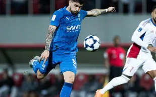  الهلال يواصل التألق الآسيوي ويهزم الشارقة (فيديو)