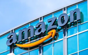 أمازون تُطلق شريحة تغيّر قواعد الذكاء الاصطناعي.. وهذه مواصفاتها