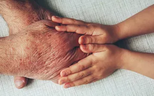 دم المعمّرين يكشف أسرارًا خفية لطول العمر الصحي