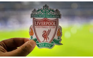 إقالة جديدة في ليفربول بسبب  الكرات الثابتة.. ماذا حدث؟