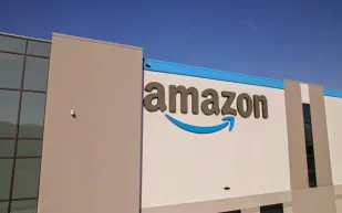 أمازون تبدأ تسريح الموظفين في لوكسمبورغ: هل تضر هذه الخطوة الاقتصاد المحلي؟