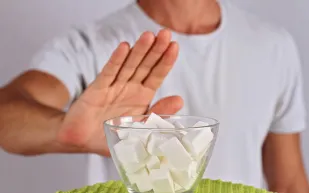 من القهوة إلى السيجارة: كيف تسيطر إشارات الدماغ على رغباتك؟