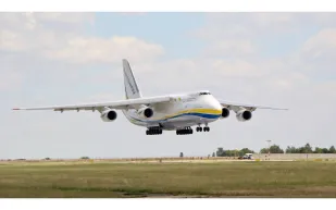 نظام جديد من Garmin يوفر الأمان في الطائرات.. يسمح للراكب بالهبوط تلقائيا (فيديو)