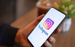 كيف تبني خوارزمية ريلز الخاصة بك عبر إنستغرام في 2026؟