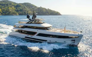 اليخت Alluria يطل لأول مرة: الفخامة والرفاهية في كل زاوية