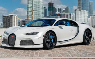 نسخة من بوغاتي "شيرون سوبر سبورت" للبيع في مزاد.. تعرّف على سعرها