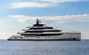 Sanlorenzo تكشف أسرار يخت Silver Fox الرائد قبل تسليمه (صور)