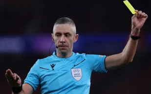 إعلان حكام مباريات اليوم.. طواقم عالمية للجولة 18 في الدوري السعودي