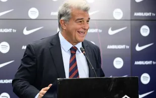 لابورتا: احترمت بيريز بعد النهائي وهذا ما حسم السوبر لبرشلونة