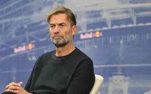 يورغن كلوب يفتح باب الاحتمالات للعودة إلى ليفربول