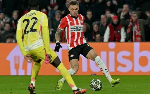 التشكيل المتوقع لبي إس في آيندهوفن ضد بايرن ميونخ في دوري الأبطال غدًا الأربعاء 28 يناير 2026