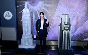 من BTS إلى النجاح الفردي: كيف حقق جين ثروته؟