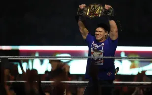 بعد الجدل حولها .. جون سينا يبرر نتيجة مباراته الأخيرة في WWE (فيديو)