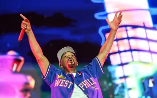 من داخل الهرم الأكبر.. ويل سميث يوثق انبهاره بـ"عظمة الفراعنة" (فيديو)