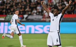 مانشستر سيتي يسعى لخطف مارك غيهي: عرض بـ 40 مليون إسترليني وسط منافسة شرسة