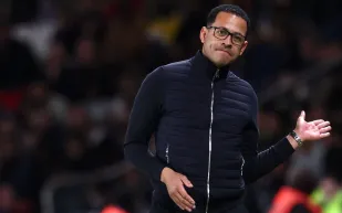 روزنيور يبدأ مسيرته مع تشيلسي بغرامة مالية.. ما القصة؟