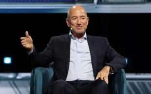 بلو أورجين تكشف عن "تيراويف": شبكة فضائية جديدة لتحدي هيمنة "ستارلينك"