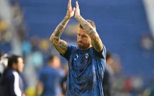 كم يبلغ عرض سيرجيو راموس للاستحواذ على إشبيلية؟