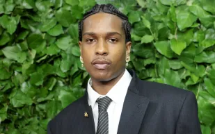 من القسوة إلى العاطفة.. كيف غيّرت الأبوة حياة آيساب روكي؟ 