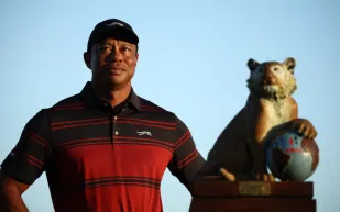 ثروة تايغر وودز تتعاظم.. علامته التجارية "صن داي ريد" تحقق أرباحًا تفوق التوقعات