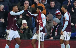 التشكيل المتوقع لمباراة أستون فيلا وإيفرتون في الدوري الإنجليزي اليوم الأحد 18 يناير 2026