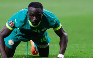 قبل مباراة مصر والسنغال.. كم تبلغ ثروة ساديو ماني؟