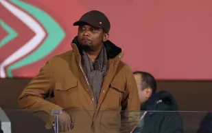 الاتحاد الأفريقي يعاقب إيتو بعد تصرفاته المثيرة للجدل ضد المغرب (فيديو)