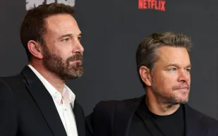 بن أفليك ومات ديمون يكشفان أسرار صداقتهما الممتدة 45 عامًا