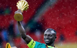 ساديو ماني وياسين بونو ضمن التشكيلة المثالية لأمم إفريقيا 2025