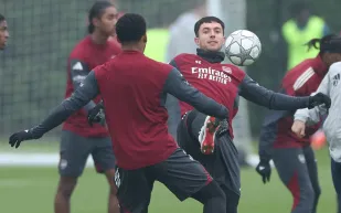 التشكيلة المتوقعة لقمة إنتر وأرسنال في دوري أبطال أوروبا.. مفاجآت في الهجوم!