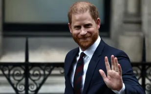 الأمير هاري في المحكمة: يروي كيف حول الإعلام حياة ميغان إلى "معاناة مطلقة"! 