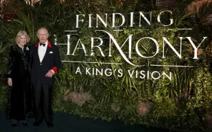 الملك تشارلز الثالث يدافع عن رؤيته للبيئة في وثائقي لإنقاذ الكوكب (فيديو)