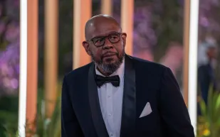 النجم العالمي فورست يوجّه رسالة للجمهور في حفل Joy Awards 2026 (فيديو)