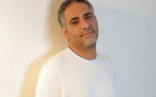 رغم الغياب.. فضل شاكر يحقق انتصارًا مزدوجًا في Joy Awards 2026