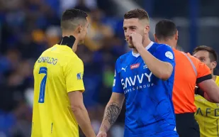 ديربي العاصمة غدًا: صراع الصدارة بين الهلال والنصر يشتد