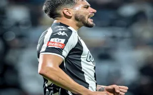 نادي سعودي مهتم بضم زي فيتور من "ناسيونال" البرتغالي.. وهذه قيمة الصفقة المتوقعة