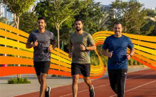 "صراع العمالقة".. أبطال العالم يتوافدون إلى العاصمة للمنافسة في "ماراثون الرياض 2026"