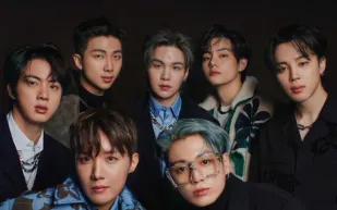 BTS تستعد لمفاجأة ضخمة: هل تعود بتعاون مفاجئ مع دوا ليبا؟